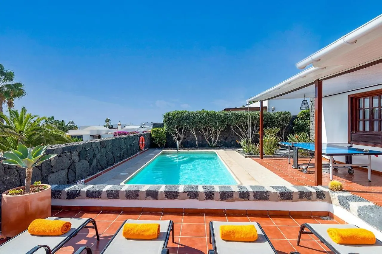 Villa Pola Marinas by Villa Plus Playa Blanca  Playa Blanca (Lanzarote)
